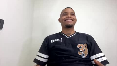 Snapshot of drako_monstercock chatting on November 29, 10:35 pm drako_monstercock online show from November 29, 10:35 pm