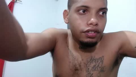 Snapshot of drako_monstercock chatting on July 26, 7:59 am drako_monstercock online show from July 26, 7:59 am