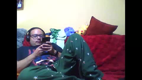 Snapshot of drakolover chatting on January 15, 2:49 am drakolover online show from January 15, 2:49 am