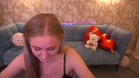 Lina online show from February 15, 7:51 am