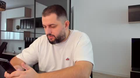 Draven A online show from January 25, 8:10 am