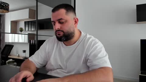 Draven A online show from February 6, 10:48 am