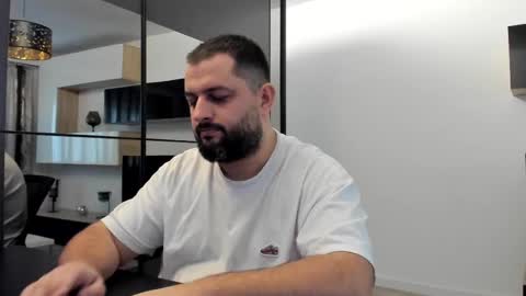 Draven A online show from February 13, 5:58 am