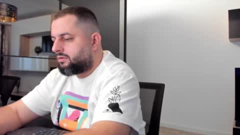 Draven A online show from February 19, 3:38 pm