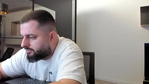 Draven A online show from March 6, 4:49 pm