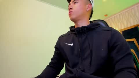 Snapshot of draven_marceaux chatting on September 12, 11:10 am Draven online show from September 12, 11:10 am