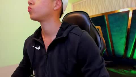 Snapshot of draven_marceaux chatting on September 14, 1:10 pm Draven online show from September 14, 1:10 pm