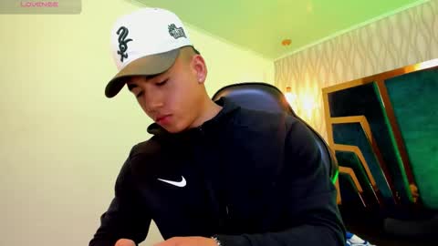 Snapshot of draven_marceaux chatting on September 18, 11:45 am Draven online show from September 18, 11:45 am