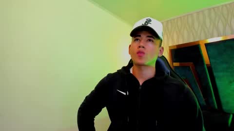 Snapshot of draven_marceaux chatting on September 25, 11:36 am Draven online show from September 25, 11:36 am