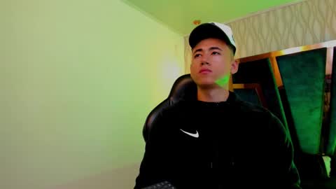 Snapshot of draven_marceaux chatting on September 26, 11:14 am Draven online show from September 26, 11:14 am