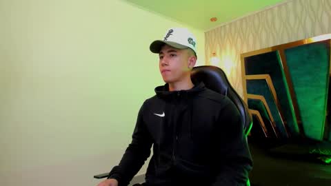 Snapshot of draven_marceaux chatting on September 27, 11:15 am Draven online show from September 27, 11:15 am