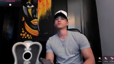 Snapshot of draven_marceaux chatting on October 25, 11:54 pm Draven online show from October 25, 11:54 pm