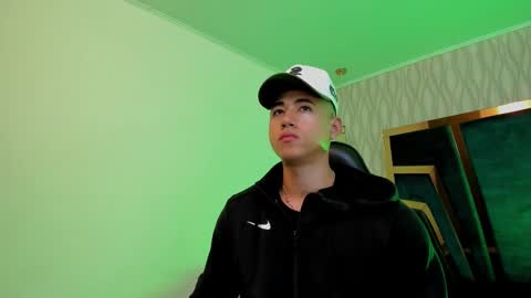 Snapshot of draven_marceaux chatting on October 28, 11:14 am Draven online show from October 28, 11:14 am