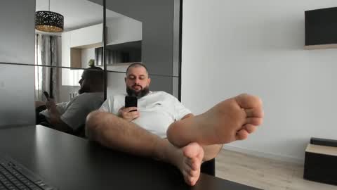 Snapshot of dravenpeak chatting on October 19, 10:49 am DravenPeak online show from October 19, 10:49 am