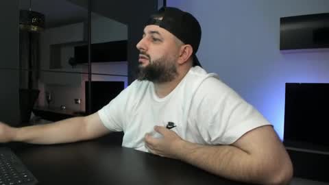 DravenPeak online show from April 18, 7:07 pm