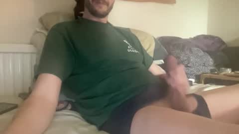 Dreads online show from April 23, 8:55 pm