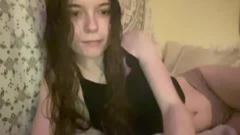 Snapshot of dream1girl_ chatting on November 19, 4:34 am ur dream girl online show from November 19, 4:34 am