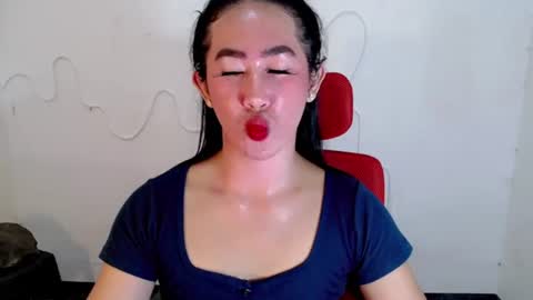 Snapshot of dream_bridexxx chatting on June 24, 4:33 am alexa online show from June 24, 4:33 am