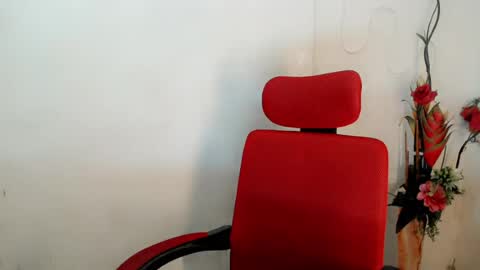 Snapshot of dream_bridexxx chatting on July 15, 12:32 pm alexa online show from July 15, 12:32 pm
