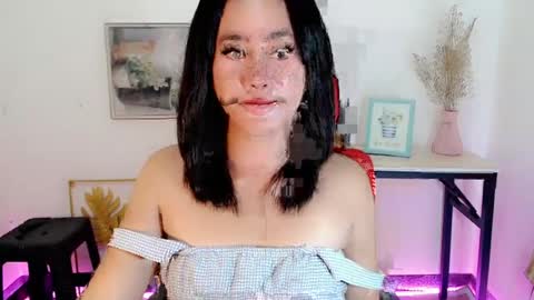 Snapshot of dream_bridexxx chatting on July 20, 1:46 pm alexa online show from July 20, 1:46 pm