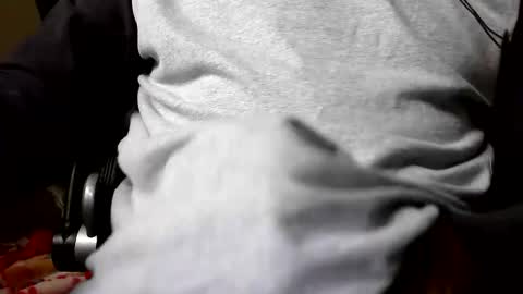 dream_man_ online show from April 14, 4:07 am