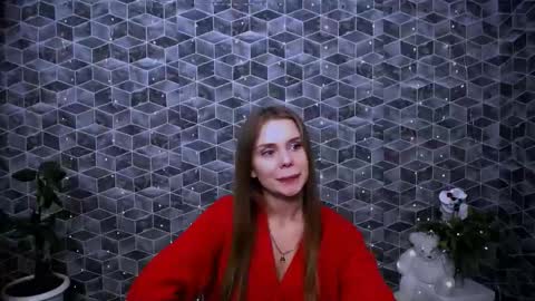 Snapshot of dream_mari chatting on November 11, 9:42 am Mari online show from November 11, 9:42 am