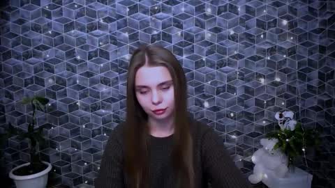 Snapshot of dream_mari chatting on December 5, 8:45 am Mari online show from December 5, 8:45 am