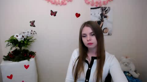 Mari online show from April 11, 7:45 am