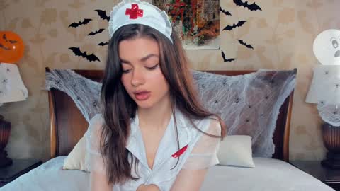 Snapshot of dream_melody chatting on October 28, 8:40 am Hi Im Monika Welcome to my room online show from October 28, 8:40 am