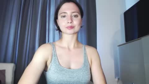 Nicole online show from September 9, 6:46 am