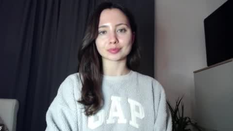 Nicole online show from January 7, 3:14 pm