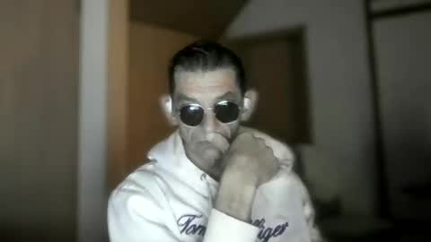 Snapshot of dreambob chatting on October 10, 11:15 pm Dreambob online show from October 10, 11:15 pm