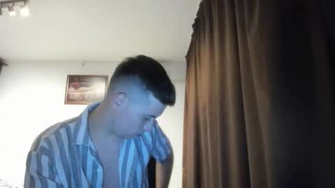 Johnny online show from October 31, 11:39 pm