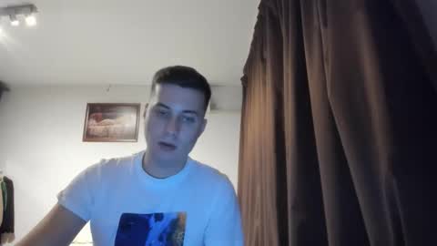 Johnny online show from November 3, 6:53 pm