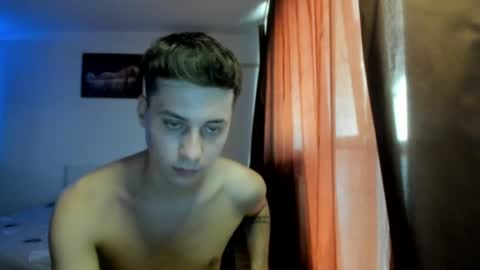 Snapshot of dreamboy240 chatting on July 31, 1:32 pm Johnny online show from July 31, 1:32 pm
