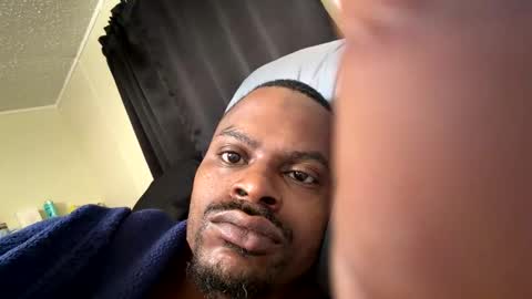 Snapshot of dreamerdick101 chatting on April 7, 9:43 am dreamerdick101 online show from April 7, 9:43 am