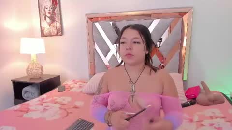 Snapshot of dreamhoney_sj chatting on July 17, 12:45 pm dreamhoney_sj online show from July 17, 12:45 pm