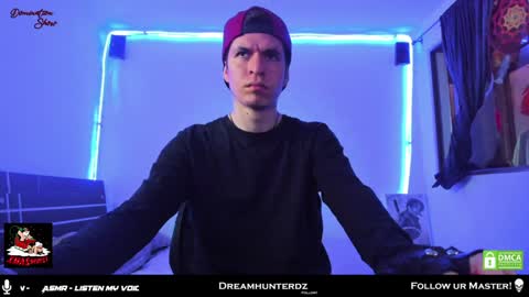 Snapshot of dreamhunterdz chatting on December 10, 10:47 pm Your lord. - ONLINE  1500 Pm to 2100 Pm - New York Hour online show from December 10, 10:47 pm