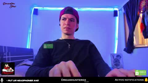 Snapshot of dreamhunterdz chatting on December 14, 9:13 pm Your lord. - ONLINE  1500 Pm to 2100 Pm - New York Hour online show from December 14, 9:13 pm