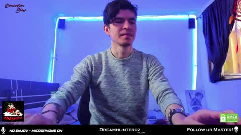 Snapshot of dreamhunterdz chatting on December 18, 7:41 pm Your lord. - ONLINE  1500 Pm to 2100 Pm - New York Hour online show from December 18, 7:41 pm