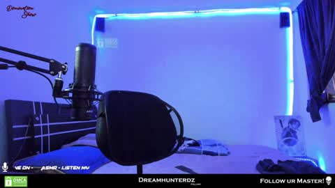 Snapshot of dreamhunterdz chatting on January 5, 7:17 pm Your lord. - ONLINE  1500 Pm to 2100 Pm - New York Hour online show from January 5, 7:17 pm