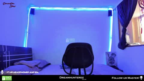 Snapshot of dreamhunterdz chatting on January 19, 9:45 pm Your lord. - ONLINE  1500 Pm to 2100 Pm - New York Hour online show from January 19, 9:45 pm