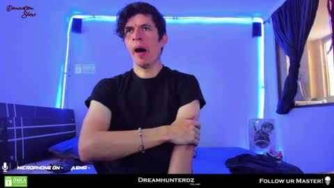 Snapshot of dreamhunterdz chatting on January 27, 7:03 pm Your lord. - ONLINE  1500 Pm to 2100 Pm - New York Hour online show from January 27, 7:03 pm