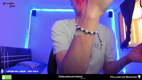 Snapshot of dreamhunterdz chatting on February 2, 8:41 pm Your lord. - ONLINE  1500 Pm to 2100 Pm - New York Hour online show from February 2, 8:41 pm