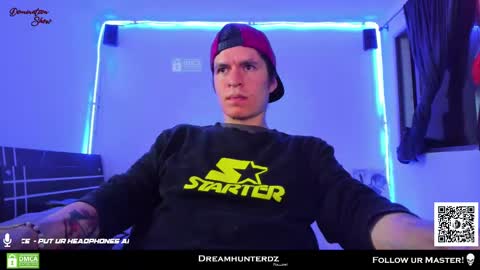 Snapshot of dreamhunterdz chatting on February 24, 11:52 pm Your lord. - ONLINE  1500 Pm to 2100 Pm - New York Hour online show from February 24, 11:52 pm