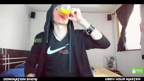 Snapshot of dreamhunterdz chatting on March 12, 7:06 pm Your lord. - ONLINE  1500 Pm to 2100 Pm - New York Hour online show from March 12, 7:06 pm