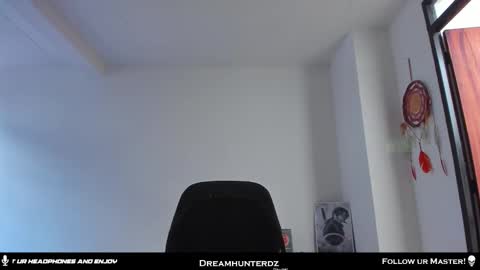 Snapshot of dreamhunterdz chatting on October 10, 6:18 pm Your lord. - ONLINE  1500 Pm to 2100 Pm - New York Hour online show from October 10, 6:18 pm