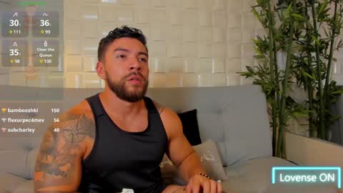 cris online show from January 14, 1:04 am