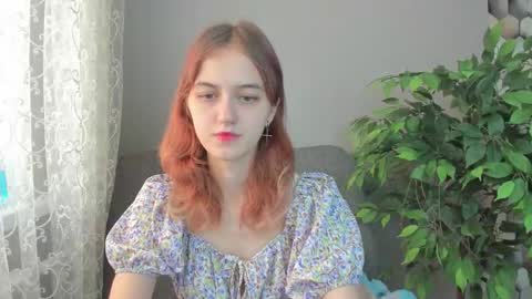 dreamy_pollyyy online show from September 18, 3:30 am