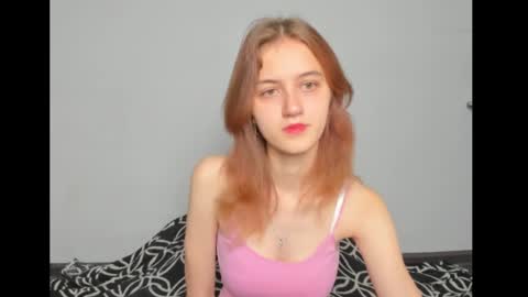 dreamy_pollyyy online show from September 30, 3:11 am